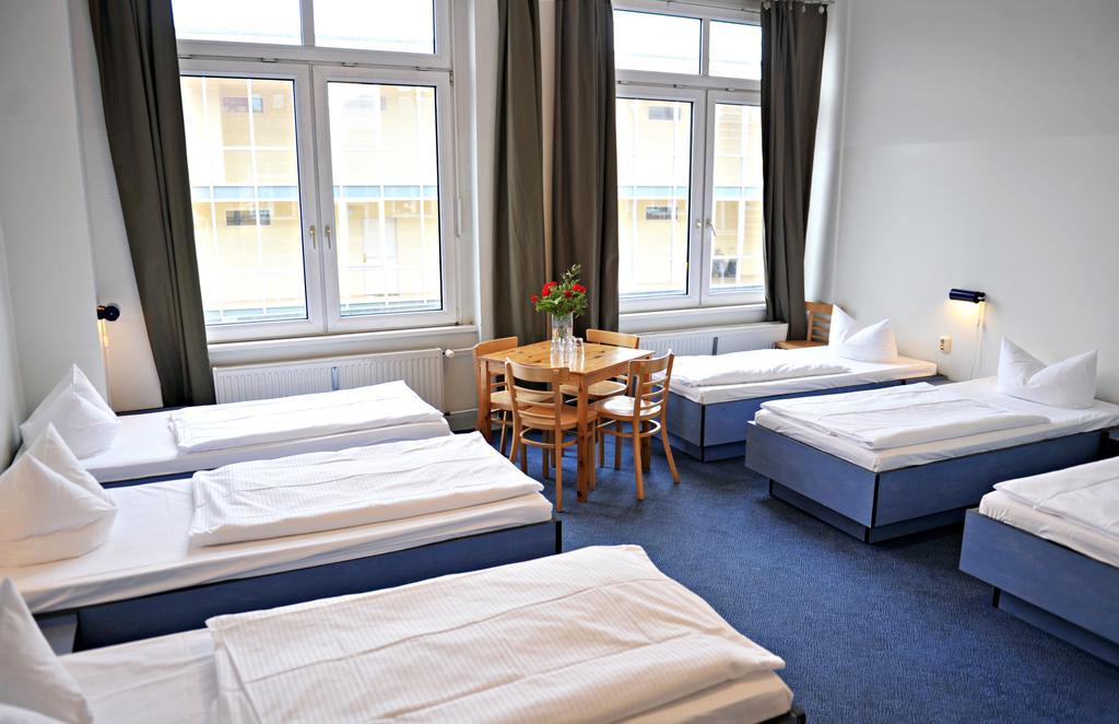 Hotel Transit Loft Берлін Номер фото
