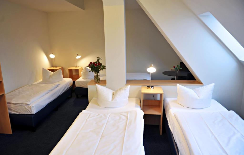 Hotel Transit Loft Берлін Номер фото