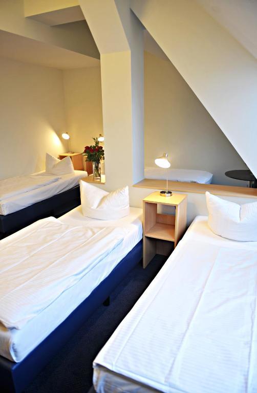 Hotel Transit Loft Берлін Номер фото